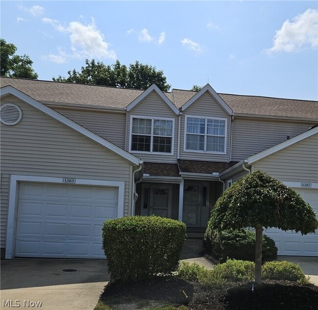 Photo - 1383 Meadow Run Condo