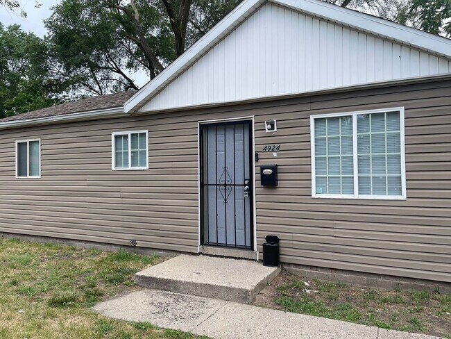 Photo - Miller Beach Nearby - Aetna Living