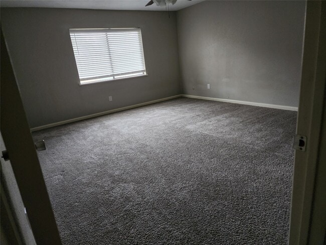 Photo - 17307 S Yorkglen Dr