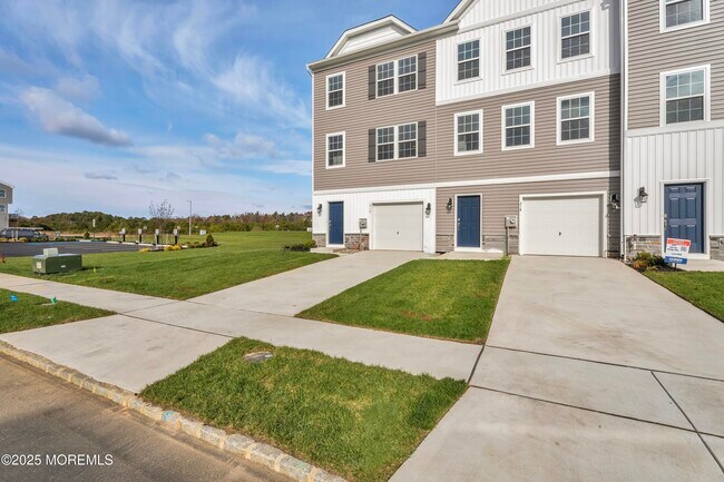 Photo - 216 Sandy Rdg Rd