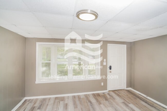 Photo - 3812 St Joseph Rd