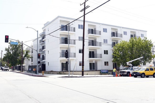 Photo - Glenoaks Villas