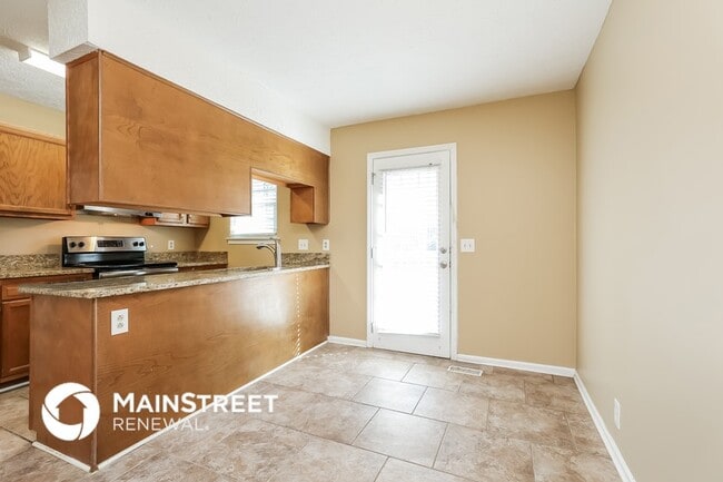 Photo - 5313 Ashlawn Dr