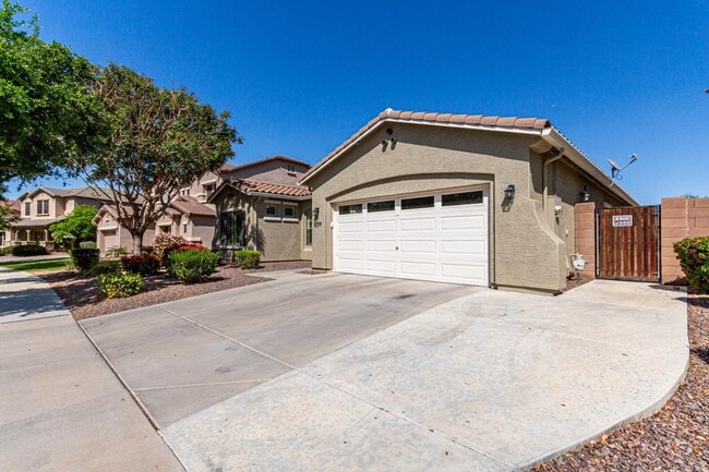 Photo - 6219 S Banning St