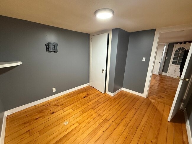 Photo - 949 Locust St Unit #3