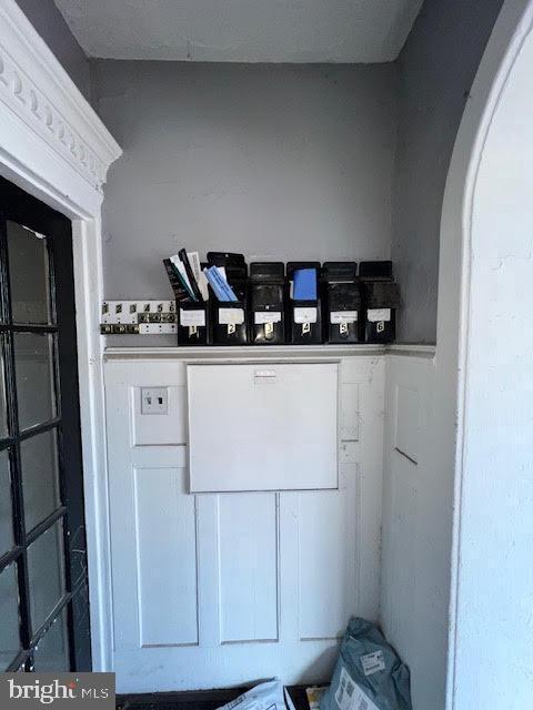 Photo - 129 W Miner St