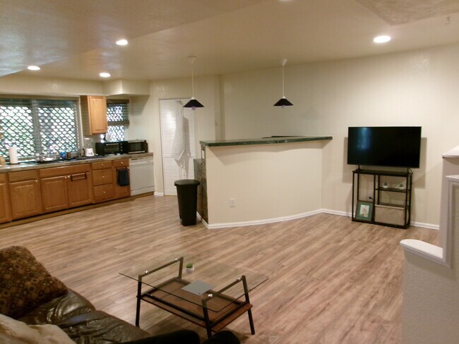 Photo - 17863 E Maplewood Cir Unidad Private  Move-In Ready Comforts!