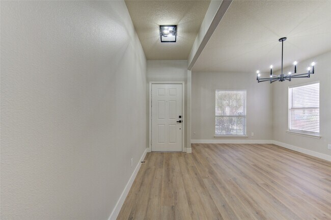 Photo - 6323 Richland Hills Dr