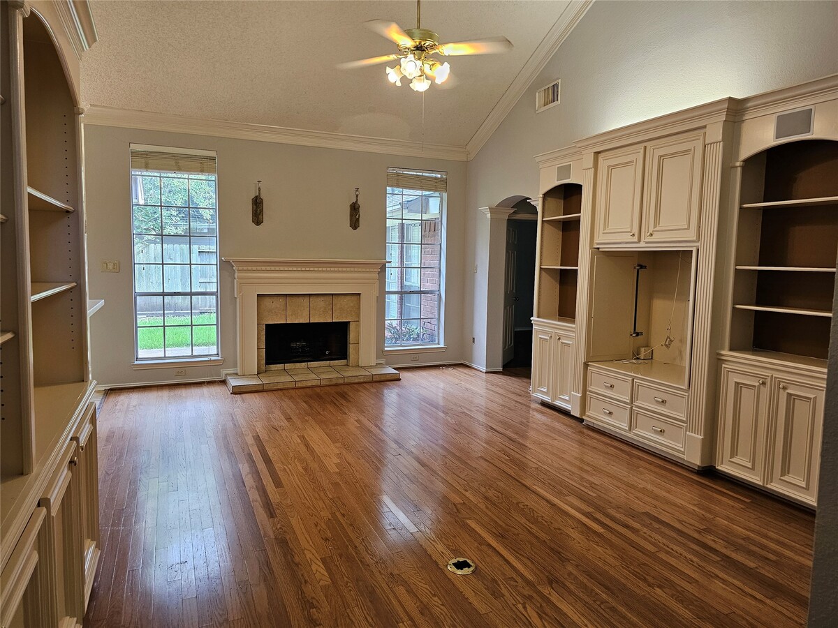 Photo - 6930 Shady Ln