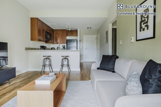 Photo - 11351 Woodglen Dr Unidad FL4-ID628