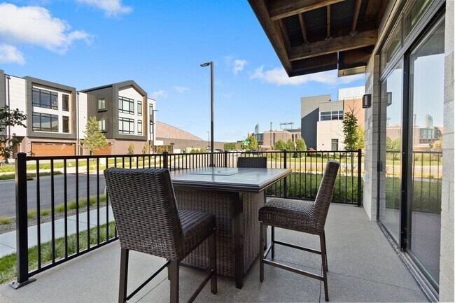 Photo - FURNISHED RENTAL: Luxury Townhome in Exclu...