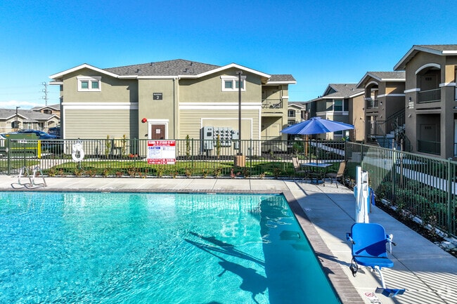Northlake Senior Apartments (55+)