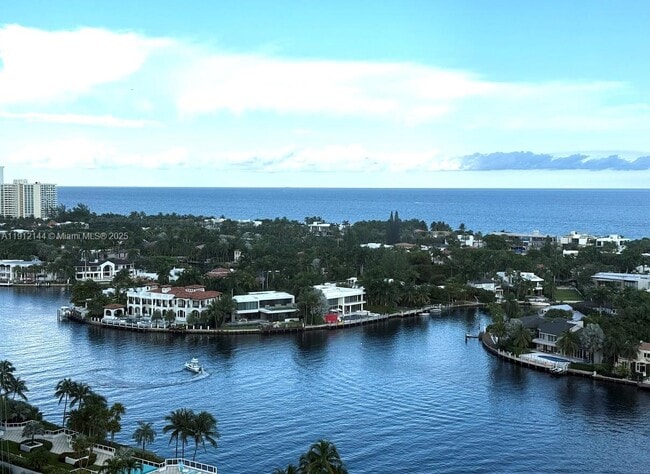 Photo - 20505 E Country Club Dr Unit 2033