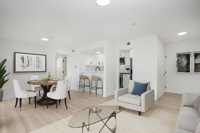 240 Nice Ln Unit 211