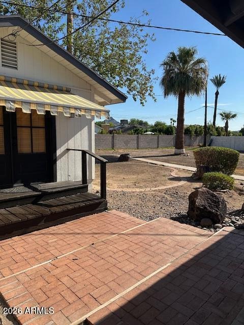 1340 E Missouri Ave Unit 1/2