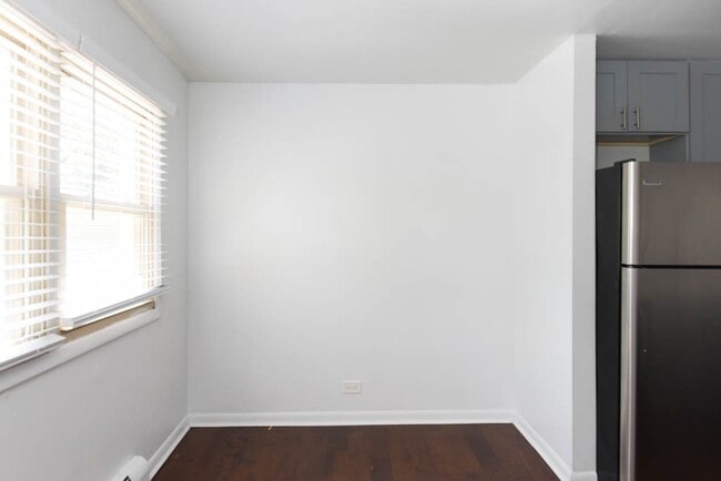 Photo - 7319 N Rogers Ave Unit 201