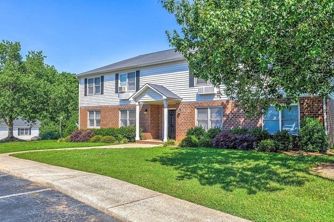 Photo - Belmont Heights Apartments & Townhomes