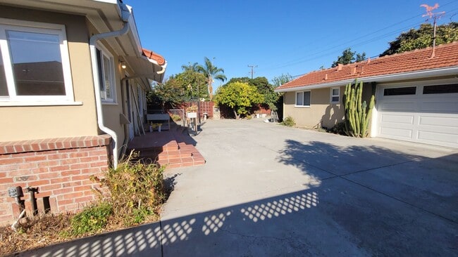 Photo - Welcome Home