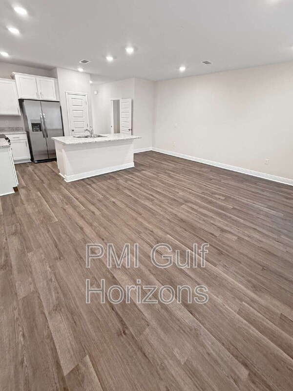 Photo - 1310 Leeway Dr