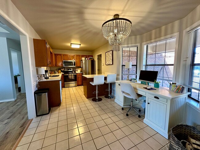 Photo - Welcome to this charming 3-bedroom, 2-bathroom home located in the heart of Russellville, AR.