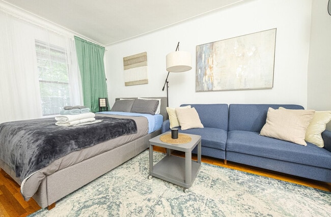 Photo - 328 E 74th St Apartamento Unidad ID1031980P