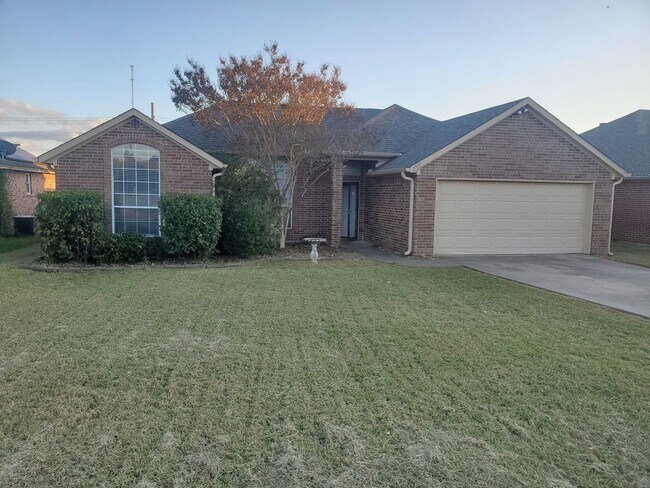 1001 Brookhaven Dr