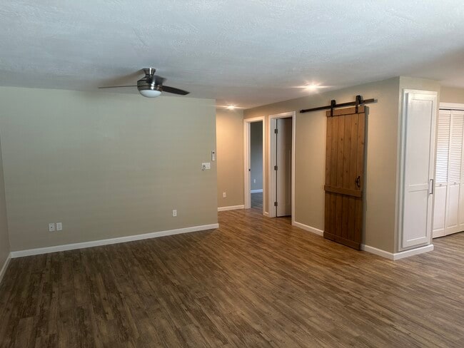 sala de estar - 100 Maple St Unidad 205 South C St Phoenix