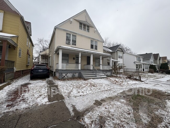 Photo - 632 E 101st St Unit #2