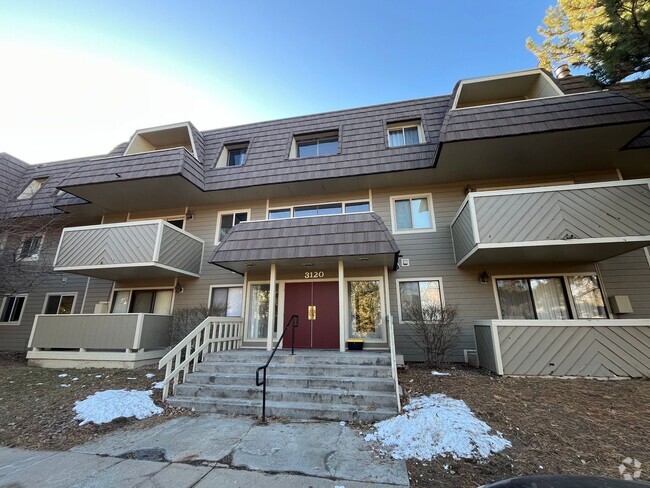 Building Photo - Remington Post Ground Floor 2 Bedroom 2 Ba... Unit L103 Rental