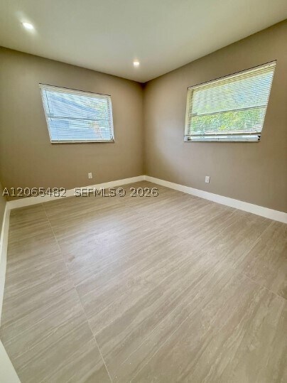 3931 SW 51st St Unit 3933