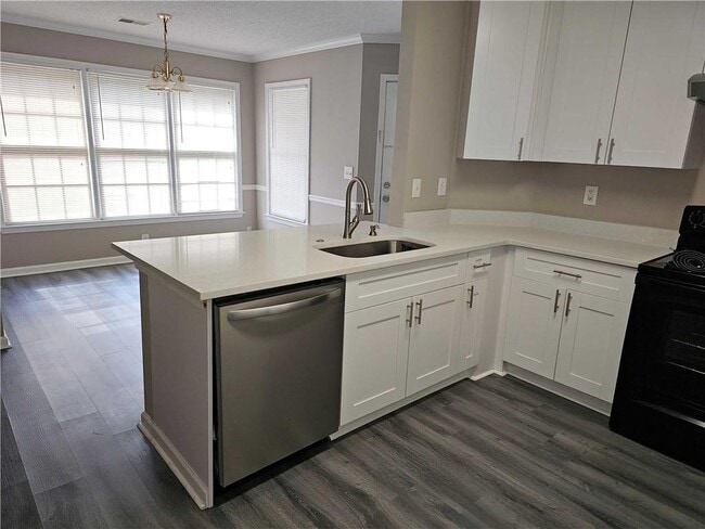 Photo - 2639 Summerfield Way NW