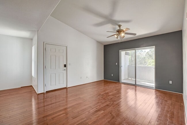 Photo - Adorable Southwest condo