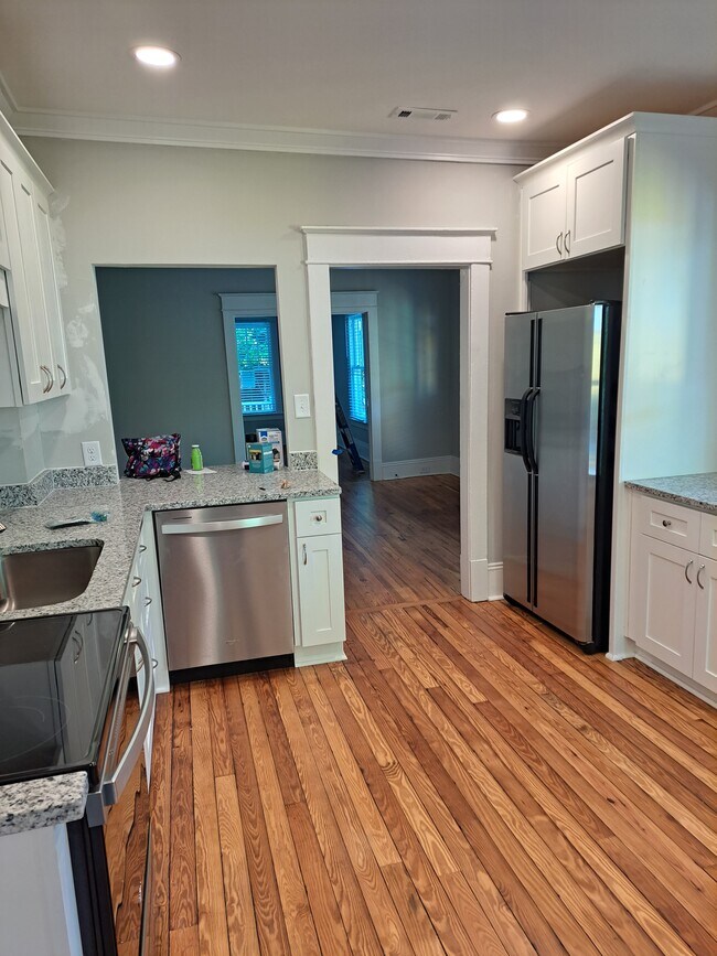 Photo - 1028 Dorothea Dr