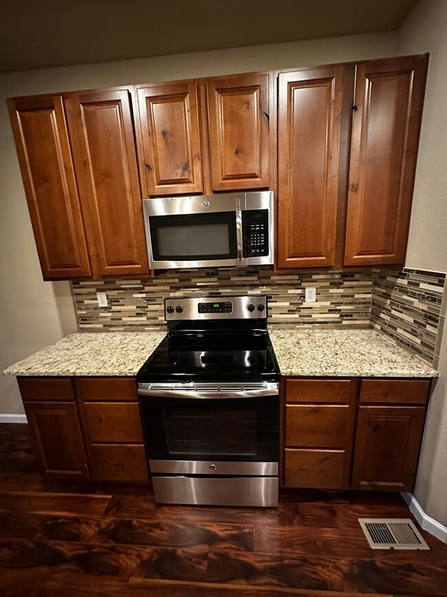 Photo - Renovated Milliken Home!