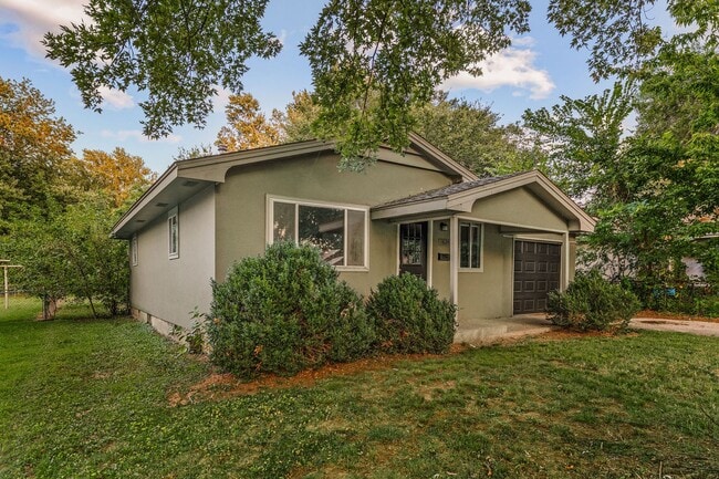 Photo - 1628 N Marlan Ave