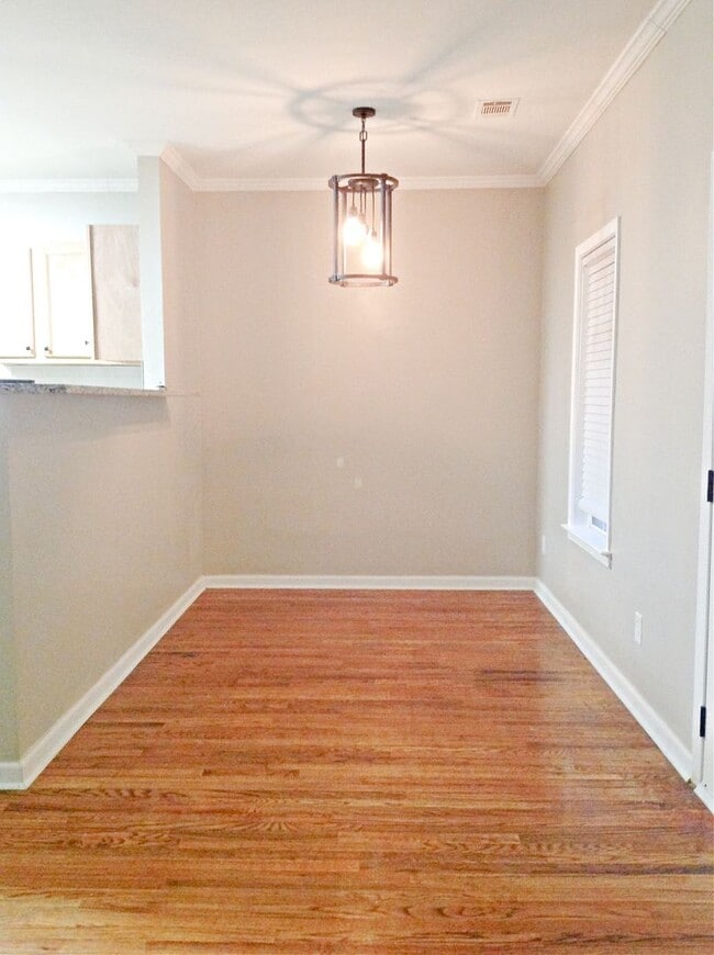 Photo - Renovated Cottage Charm