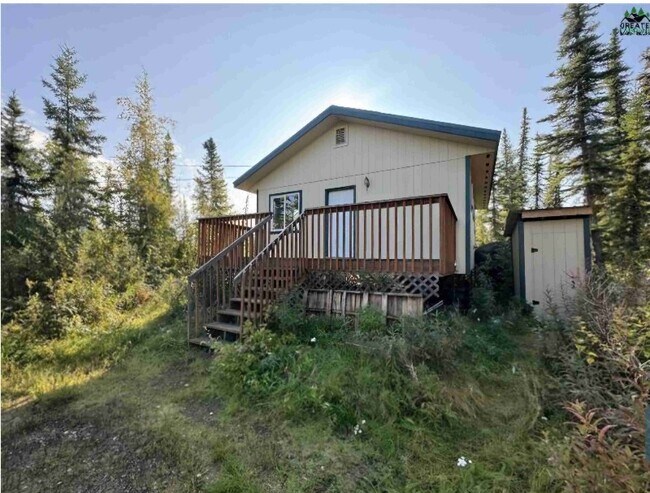 Photo - 2465-2465 Maria St