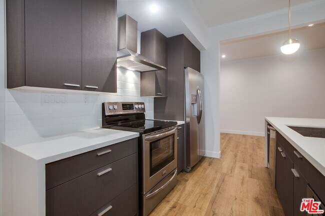 Photo - 12320 Montana Ave Unidad 105