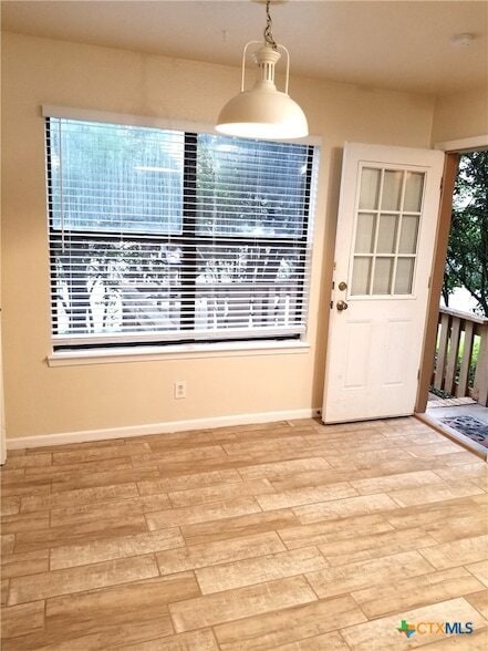 Photo - 130 Wind Ridge Dr Unit B