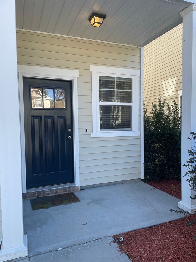 Photo - 3BR Home w/ Fenced-In Yard in Palmetto Pointe
