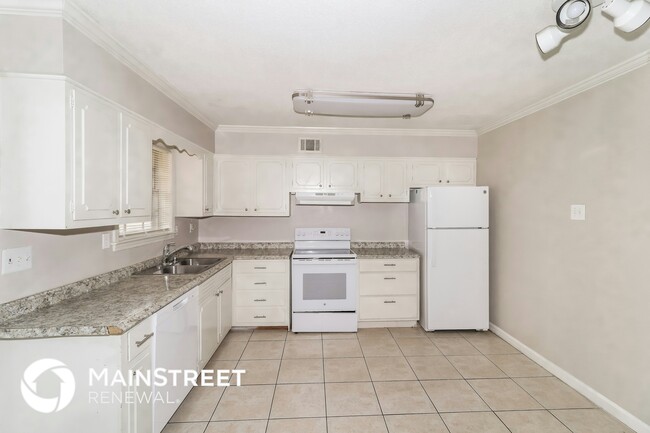 Photo - 3569 Arsenal St