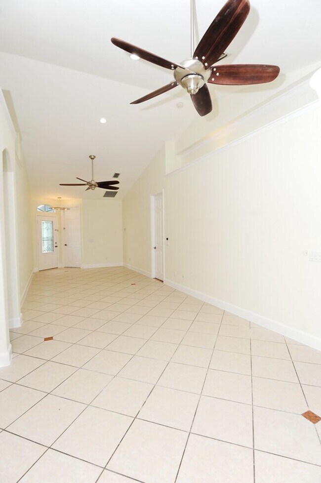 Photo - Annual Rental - Single Family Home Naples Park!