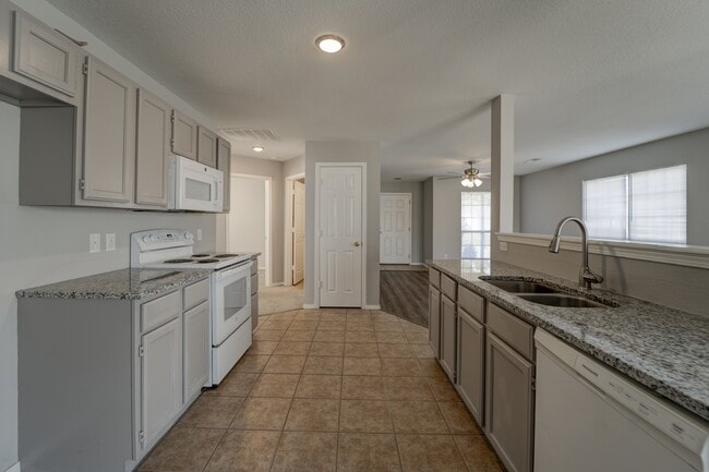 Photo - 344 Grant Springs Dr