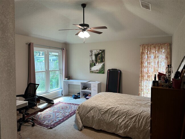 Photo - 4430 Leyland Dr