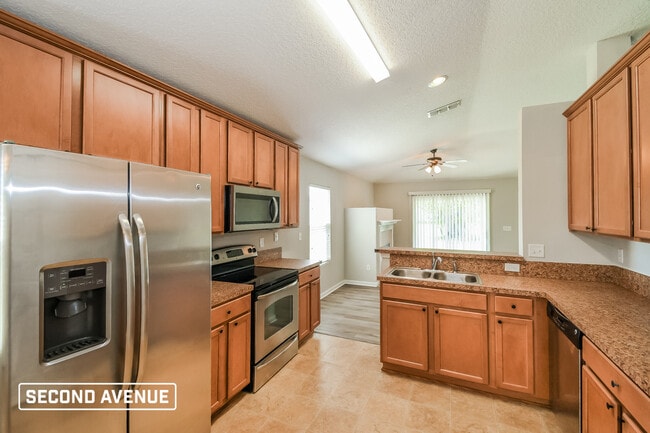 Photo - 1874 Reed Valley Way