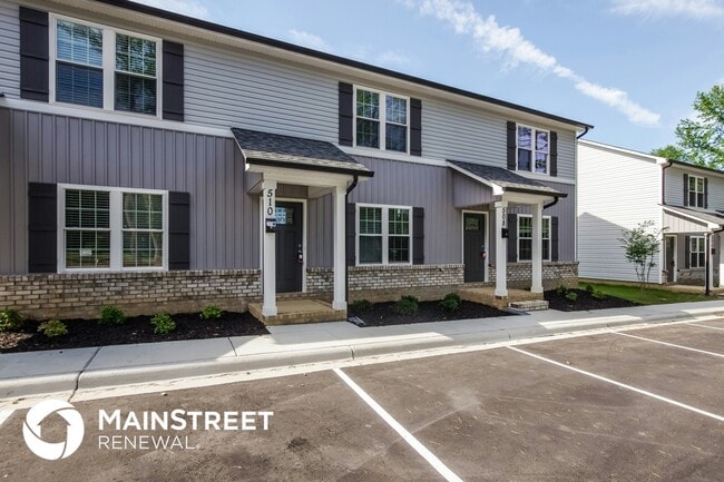 Photo - 510 Rogers Lake Rd E