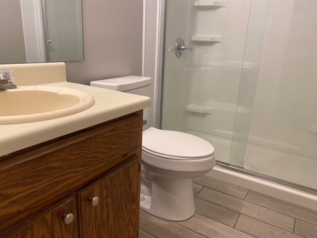 Photo - 18 Countryside Dr