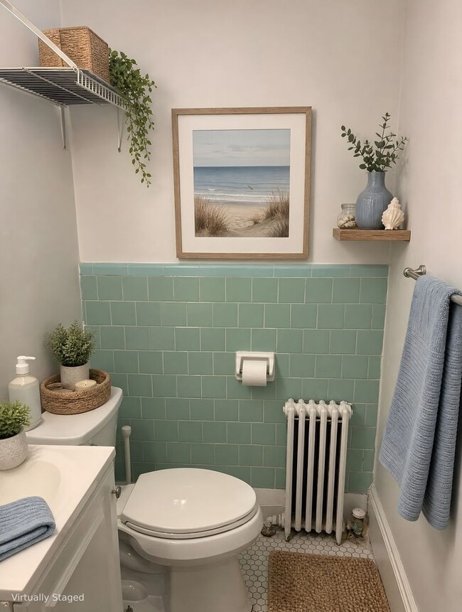 Photo - Charming Back Bay Studio on Beacon Street!