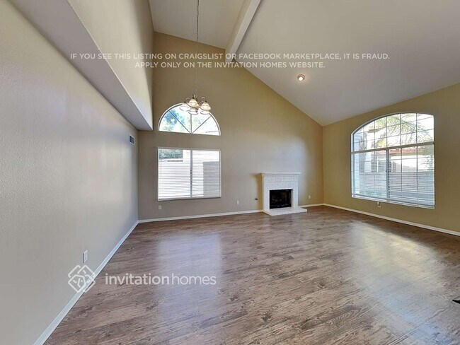 40181 White Leaf Ln