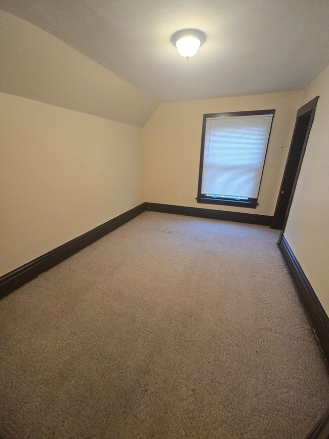 Photo - 1118 Revell Ave Unit 1118-2R